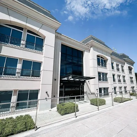 Apart France - Un Dormitorio Con Gim, Piscina Y Estacionamiento Rio Cuarto Exterior photo