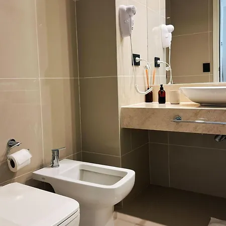 Apart France - Un Dormitorio Con Gim, Piscina Y Estacionamiento Rio Cuarto Exterior photo